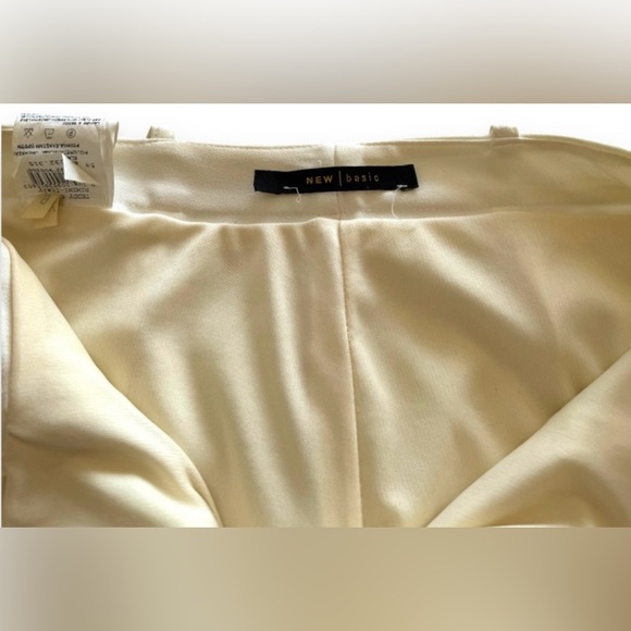 Teddy s.p.A Rimini Italy Ivory Pants with Front Slit Details & Flare Fit - Picture 5 of 8